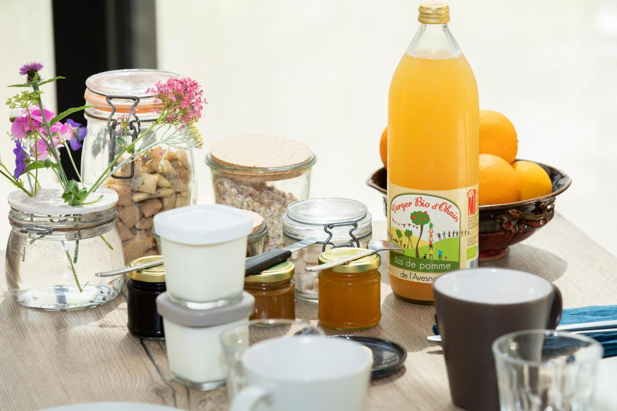 Aubepine Bed & Breakfast Sains-du-Nord Ngoại thất bức ảnh